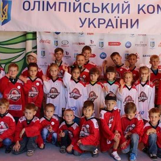 День физической культуры и спорта с ДЮСШ ХК Донбасс